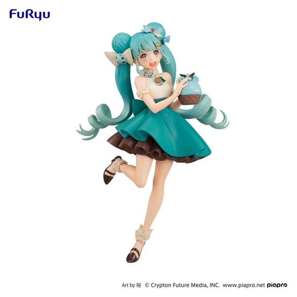 Hatsune Miku Sweet Sweets Version - Furyu Figure