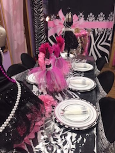 Diva spa parties for kids, make up, hair, nails, fashion shows near me in WI