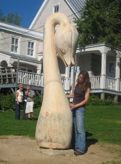 Artiste québécois sculpteur sculpture bois à découvrir magnifique organique près de nature Rive-sud 