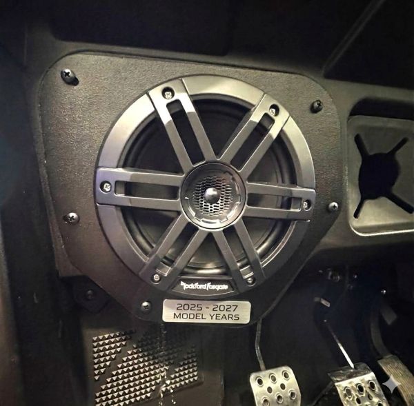 2018 - 2027 Polaris Ranger XP 1000 / 1000 Dash Speaker Mounts with Rockford Fosgate M0-65B Speakers / Optional Speakers Available
