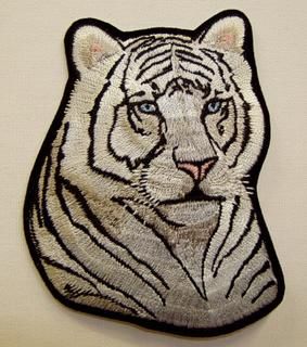 WHITE TIGER MEDIUM