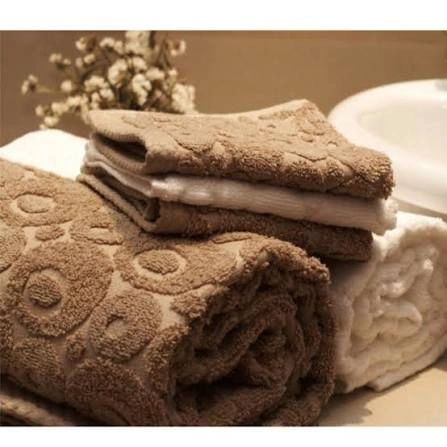 jacquard_towel.jpeg