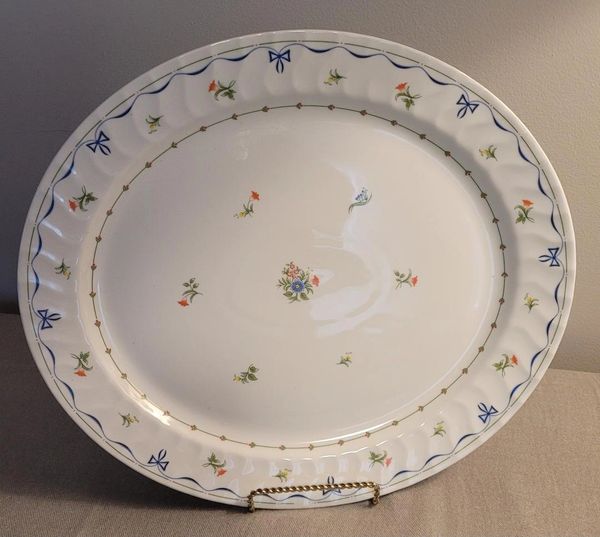 RIBBONS & BOWS by ROYAL WORCESTER Fine Porcelain China Made in England OVAL PLATTER 14.25"