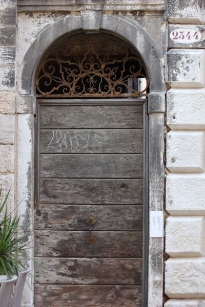 Italian door