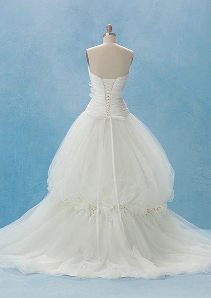 Alfred Angelo Disney Fairy Tale Wedding Gown 211 Snow White Prom