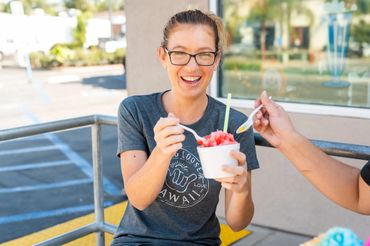 girl eating shave ice