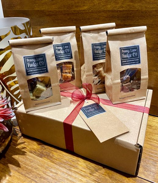 Pick Your Own Selection Of 4 Gift Bags In A Gift Hamper