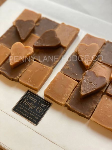 Large Fudge Heart Gift Box (Gift Wrapped, Gluten Free)