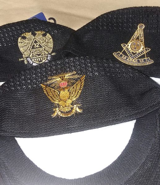 Masonic Ivy Caps