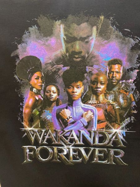 Wakanda Forever T-SHIRT