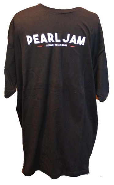 Pearl Jam August 18th and 20th Chicago Concert T-shirt