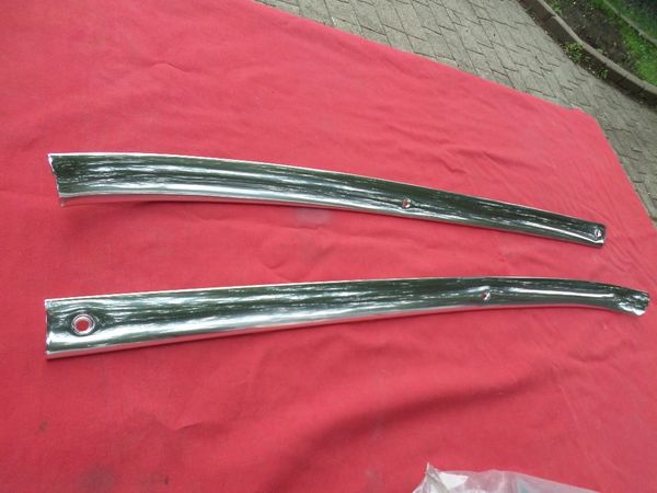 1959 1960 Chevrolet Impala 2 Dr HT Upper Windshield Headliner Trim