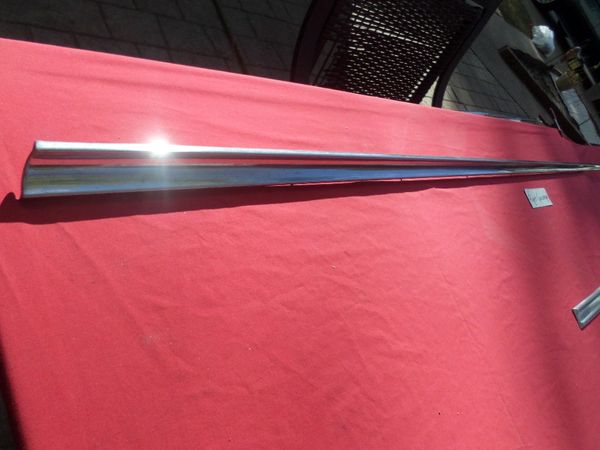 1960 Impala 2 Dr Long Quarter Fin Molding RH