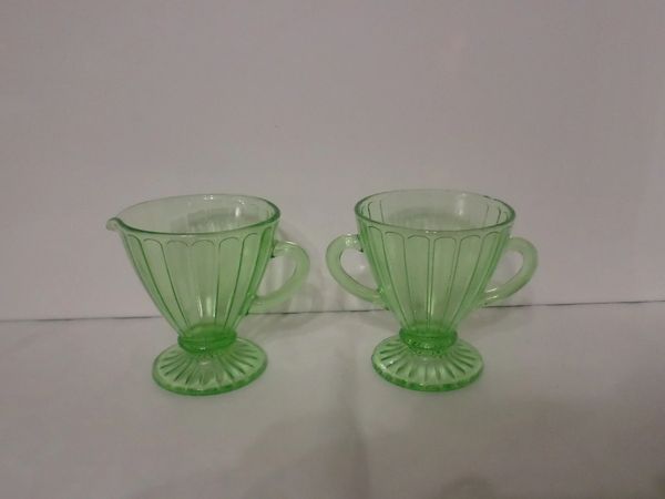 Hazel-Atlas Green Depression Glass Ribbon Pattern Creamer & Sugar Uranium