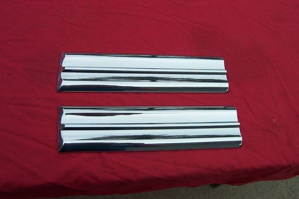 1959 Impala/Nomad Rear Door Moldings (4 dr)