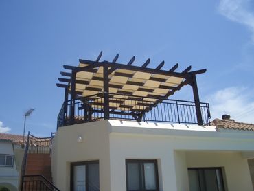 Pergola cover/pergola shade made with shade cloth fabric weave for patio shade by Shadeports.