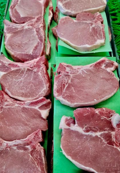 Center Cut Pork Chops(sold by weight)