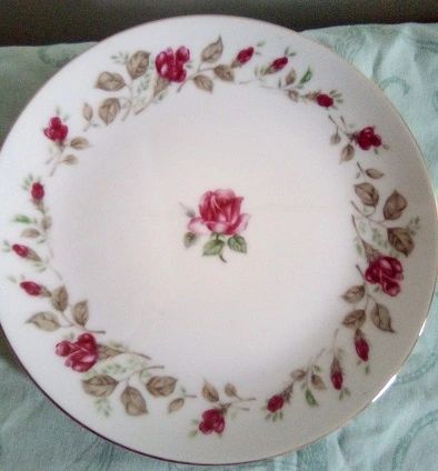 Moss Rose Diamond China Plate