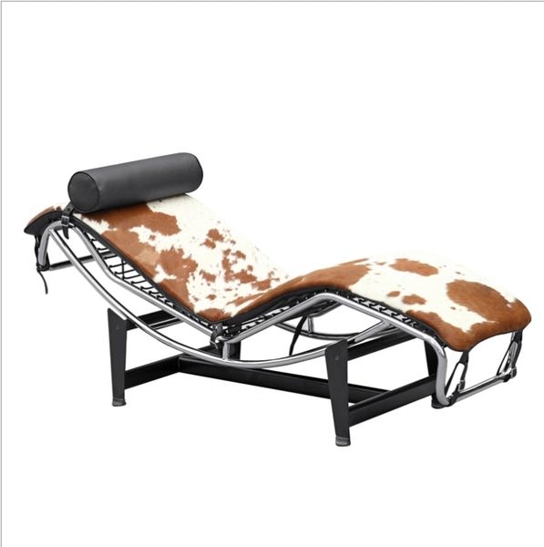 Le Corbusier Style Chaise in Cowhide - Brown & White