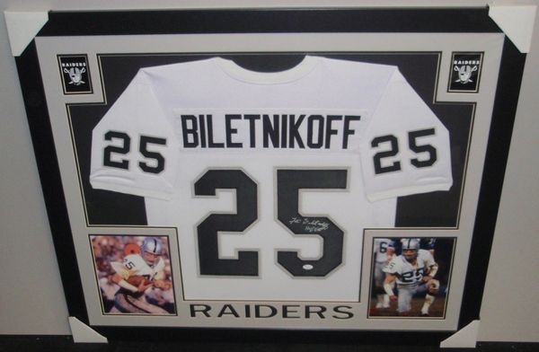 Michael Crabtree Signed Oakland Raiders Framed Black Custom Jersey