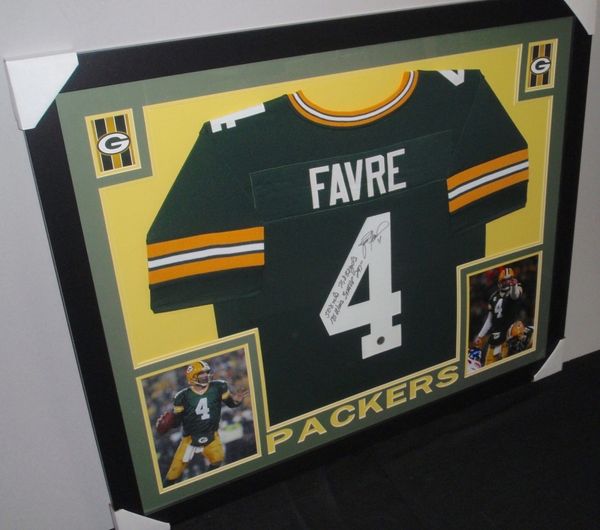 Brett Favre Autographed Green Bay Packers Custom Framed Jersey with 5 stat  inscriptions, Favre COA