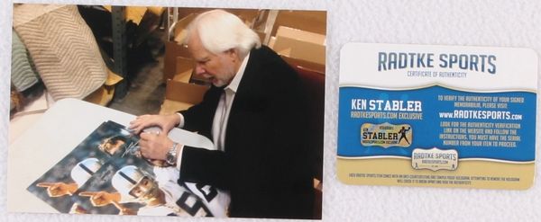 Ken Stabler Signed Las Vegas Raiders Unframed 8x10 NFL Photo - Throwing