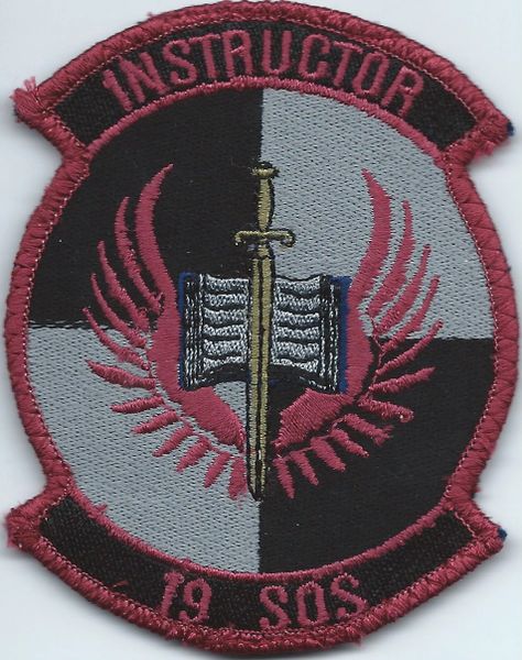 USAF PATCH 19 SPECIAL OPERATIONS SQUADRON INSTRUCTOR ON VELCRO**.