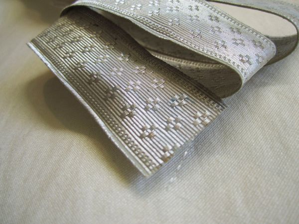 Vintage 30s silver metallic wide ribbon rayon silver gray 3 inch width