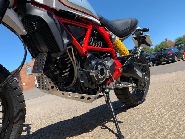 Ducati discount scrambler 600