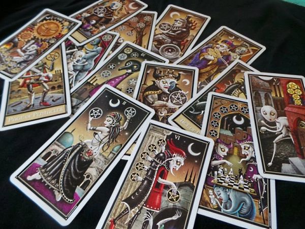 Deviant Moon Tarot Deck Premier Edition Box Set | Pagan Supplies