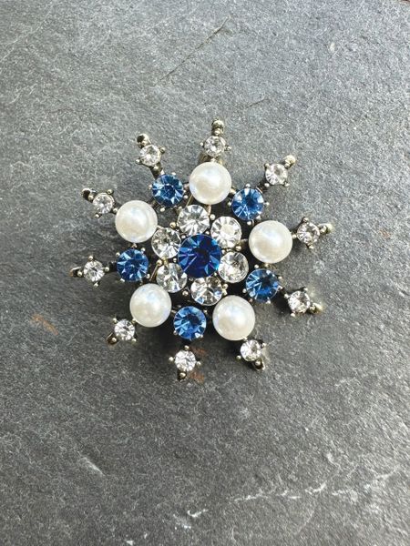 Vintage Spray - Faux Pearl & Crystal Brooch - Nat/Cobalt/Clear