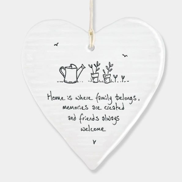 Wobbly round heart - Home is where family belongs