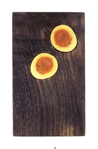Mini charcuterie board with inlaid DORIAN growth rings