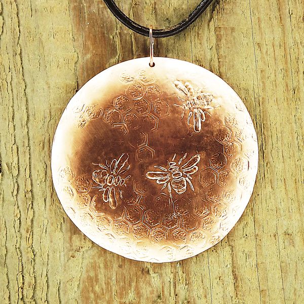 Bee Pendant 1