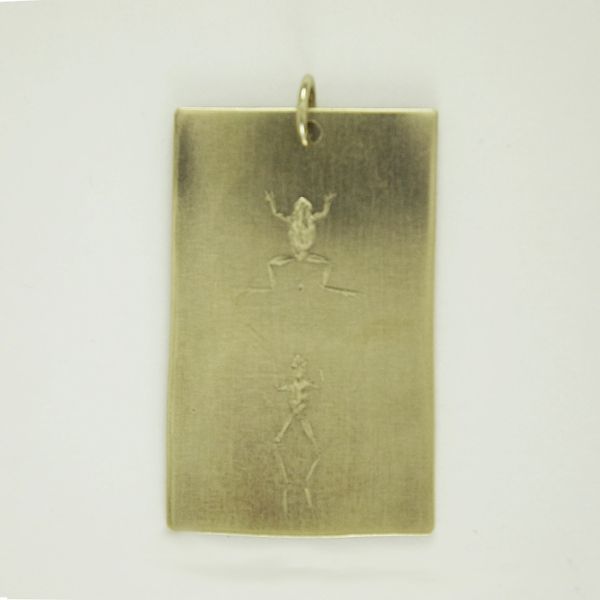 Frog Pendant 8 Brass