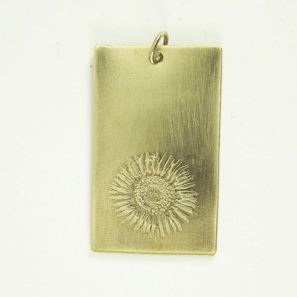 Sunflower Pendant 8 Brass
