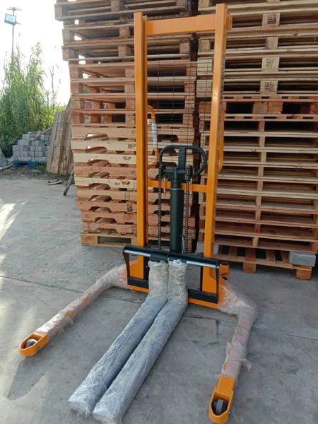 CTY-D1T MANUAL PALLET STACKER SINGLE 1.6 METER 1000 KGS CAP.