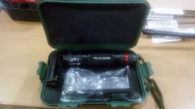 S22 Cree LED Rechargeable Flashlight