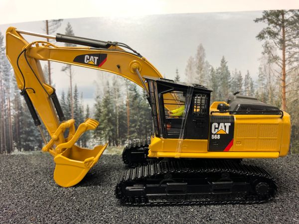Caterpillar 568 F Roadbuilder High Line 1:50 Diecast Masters