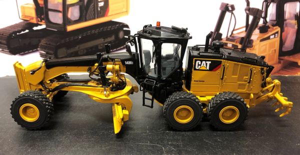 ★CAT 14M MotorGrader DiecastMasters 1/50 Diecast Masters 85545 - Caterpillar CAT 14M3 Motor Grader