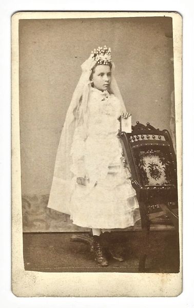 19th Century Carte De Visite Of A Communion Girl Uncanny Artist