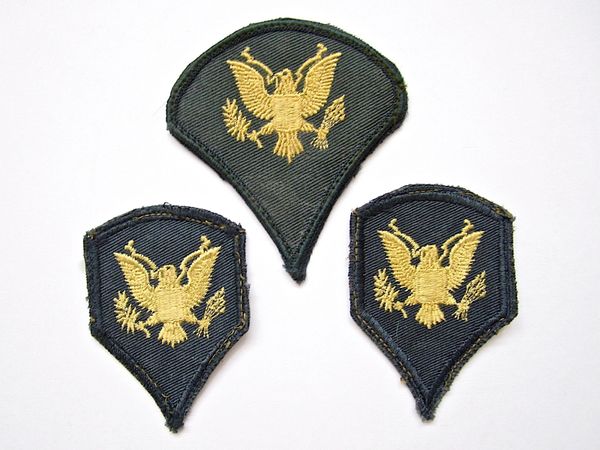 World War II US Army Specialist E4 Gold Eagle Embroidered Patches