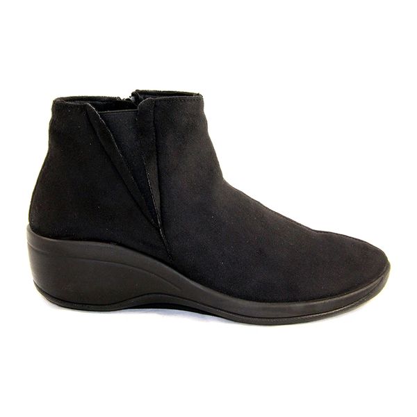 the vegan bootie