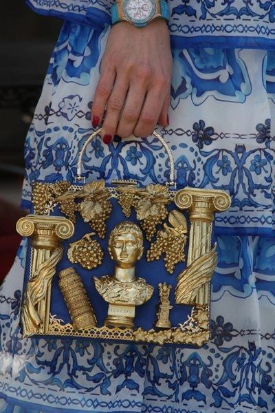 SOLD! 1364 COLLECTIBLE Total Baroque 3D Effect Gold Roman Ruins Augustus Purse Handbag Cigar Box