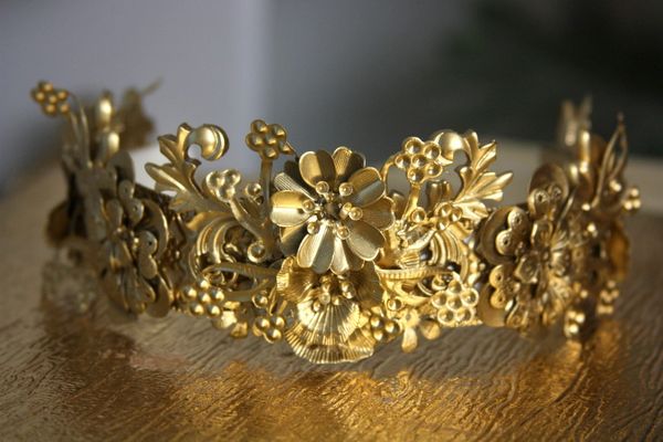 SOLD!571 Gold Flower Leaf Metal Baroque Headband