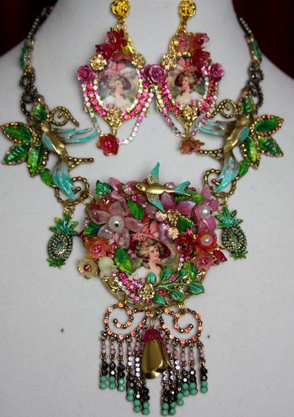 SOLD! 2045 Set Of Marie Antoinette Birds Stunning Necklace+ Earrings