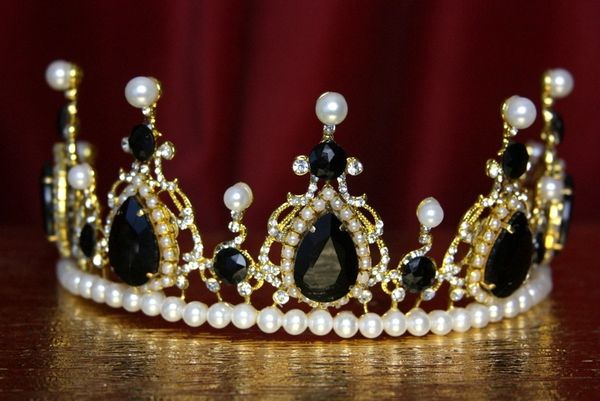 SOLD! 2124 Set Of Pearl Black Crystal Tiara Crown+ Earrings