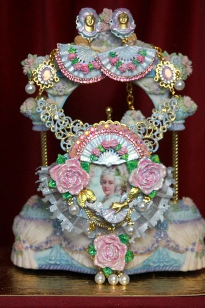 SOLD! 2164 Set Of Marie Antoinette Hand Painted Pale Blue Ponk Fan Necklace+ Earrings