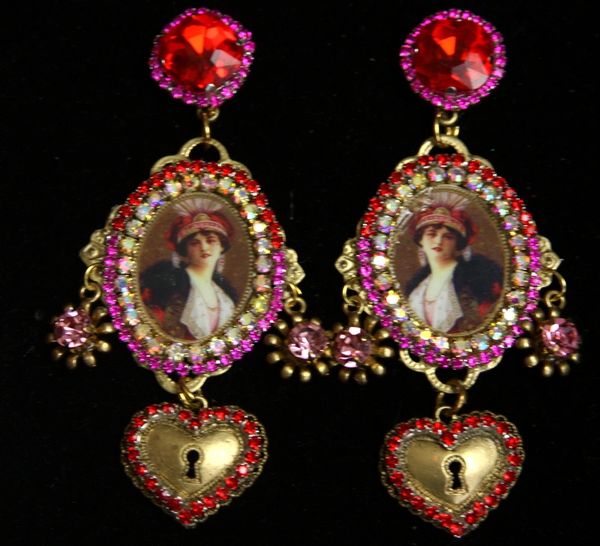 SOLD! 2212 Victorian Vintage Style Cameo Heart Studs Earrings