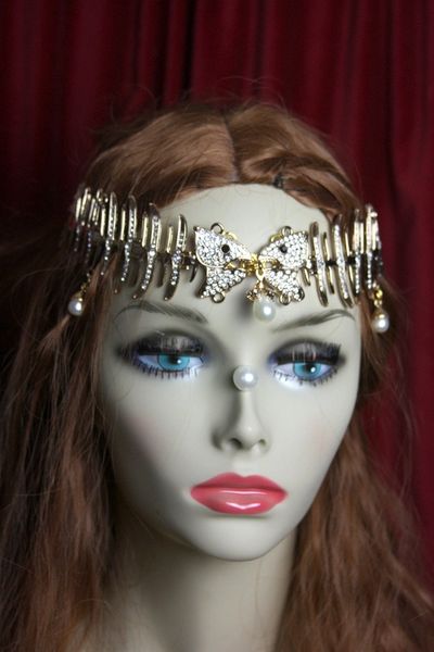 SOLD! 2404 Unusual Faced Crystal Fish Forehead Piece